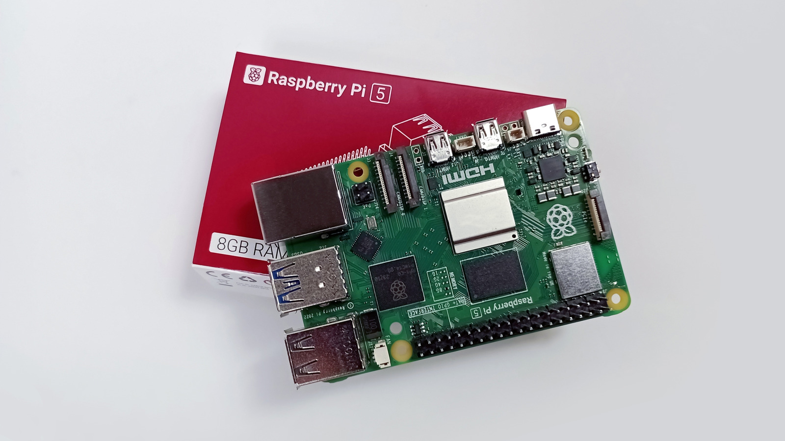 Featured image for Top Raspberry Pi Projects to Cut Subscription Costs