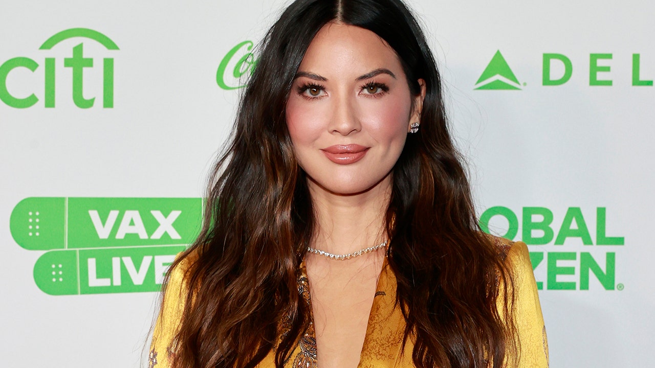 "Olivia Munn's Revelation: The Surprising Tool Behind Her Breast Cancer Diagnosis"