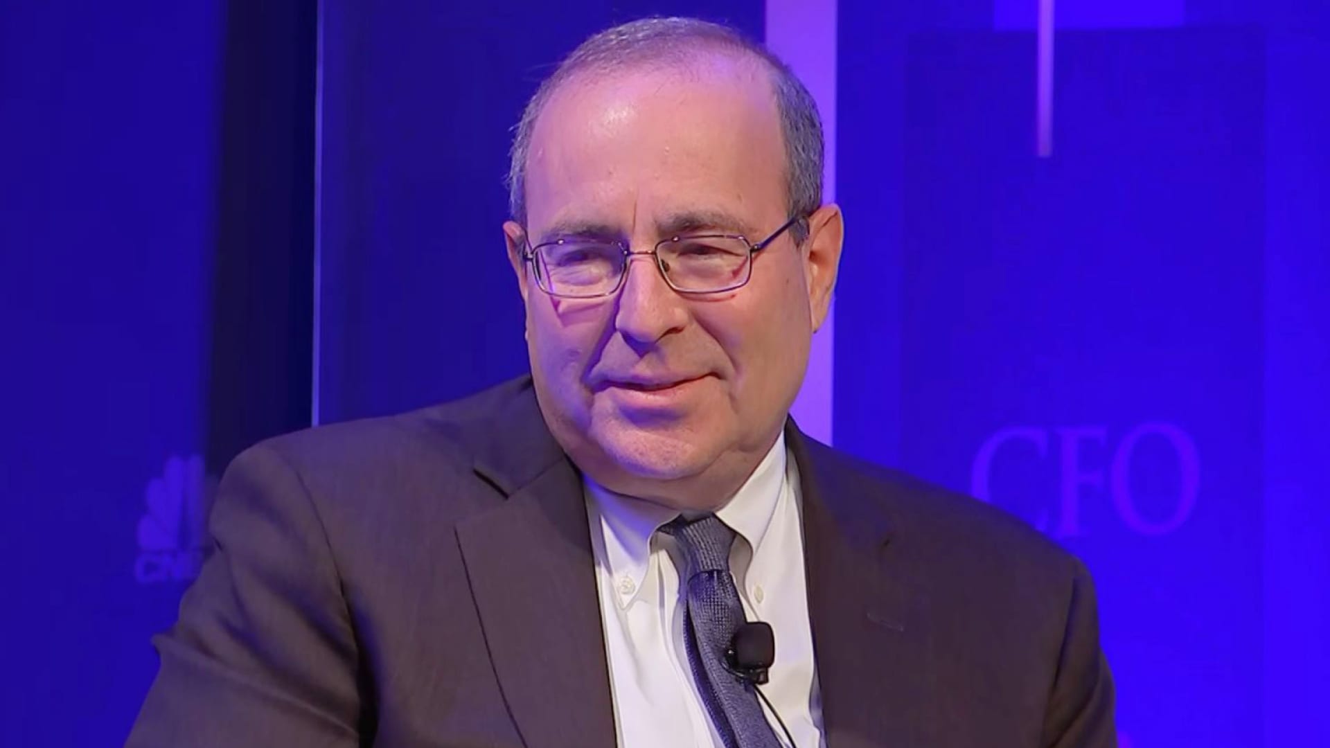 Fed's Barkin Stresses Rate Hikes Remain Possible Amid Inflation Concerns