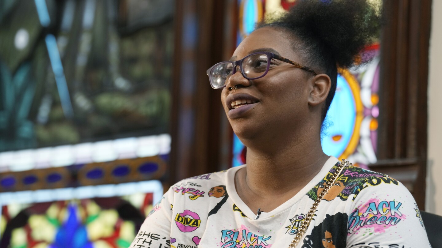 Featured image for "Colorado Police Reach $1.9 Million Settlement with Family of Handcuffed Black Girls"