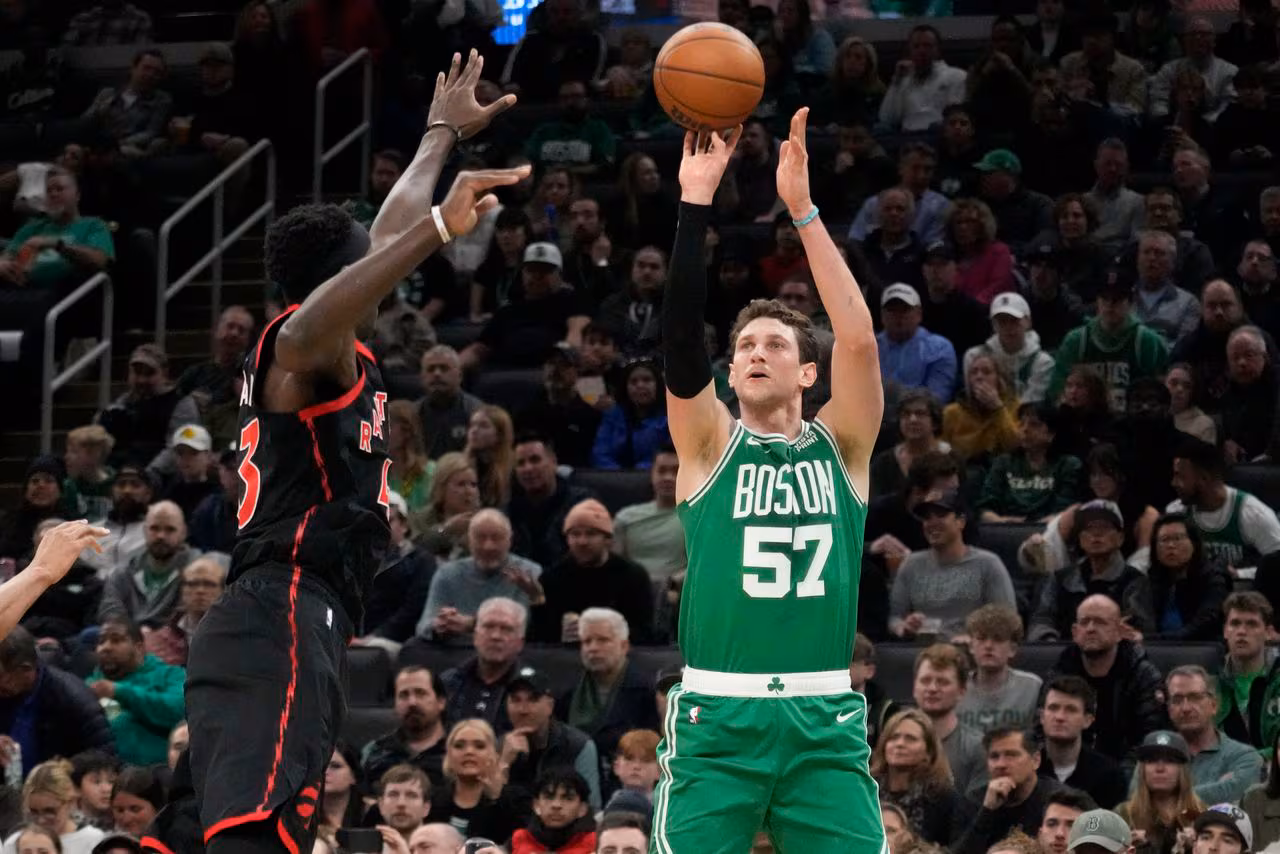"Celtics' Muscala trade pays off in win over Raptors"
