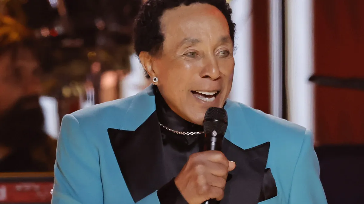 Featured image for Smokey Robinson Confesses to Year-Long Affair with Diana Ross While Married.