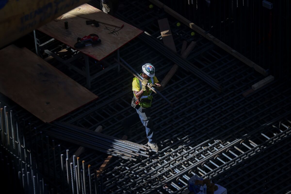 Featured image for US Employment Stagnates in September, Signaling Weak Job Growth