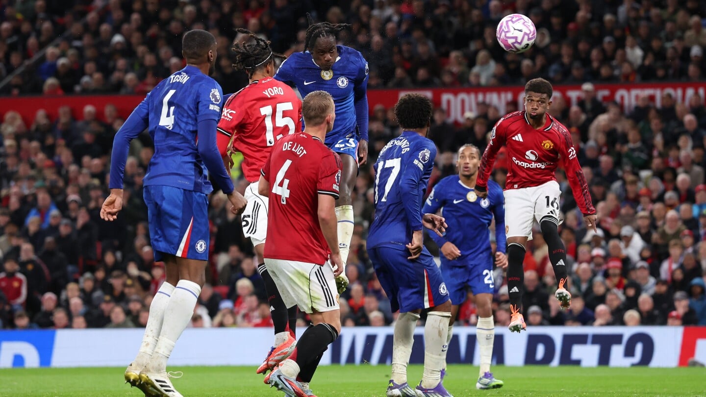Featured image for Manchester United Edges Chelsea Amidst Red Cards and Key Player Achievements