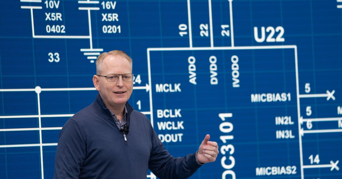 Amazon's Hardware Chief Dave Limp Set to Retire