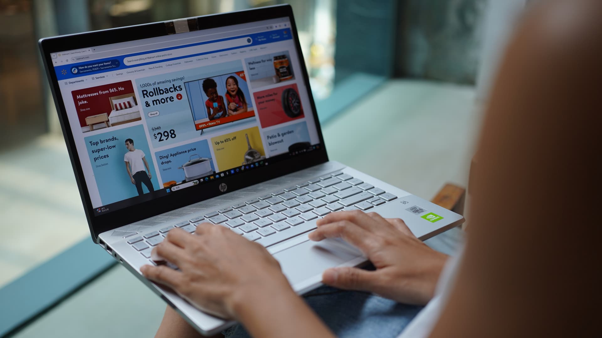 Featured image for Walmart and OpenAI Collaborate to Launch ChatGPT Shopping Experience