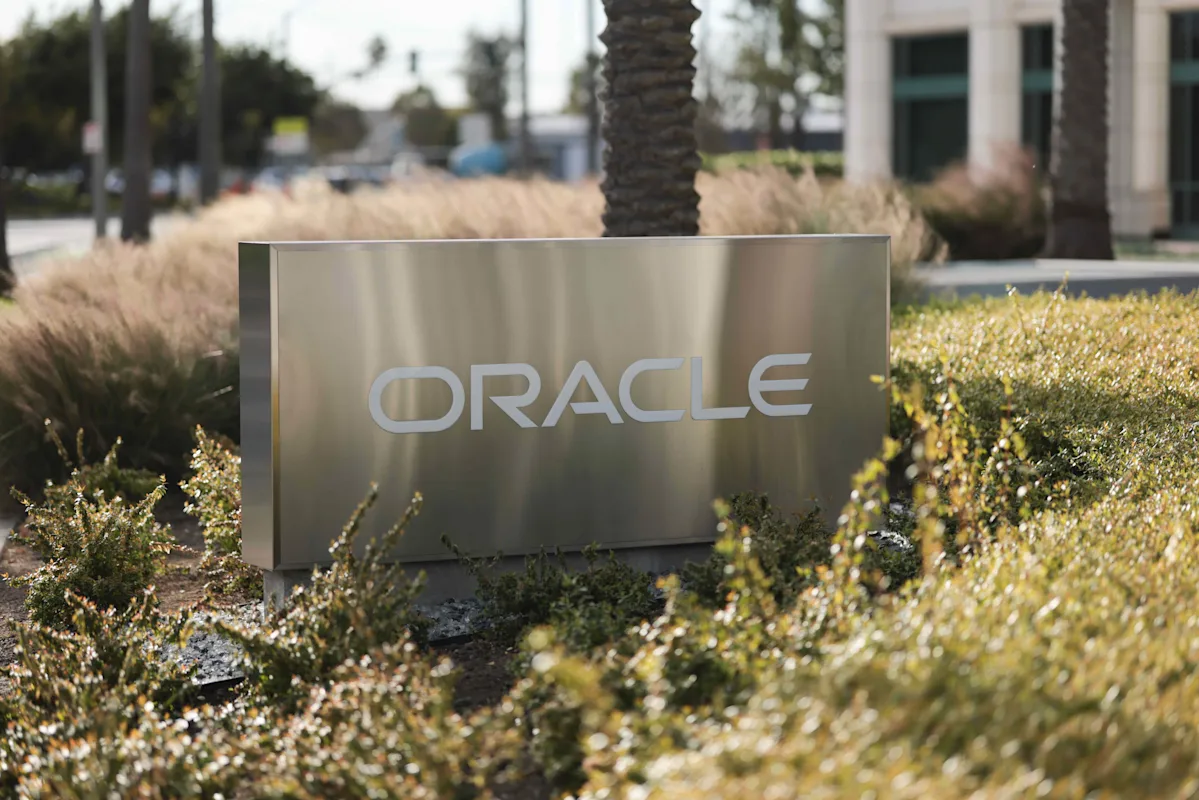 Featured image for Oracle's Stock Surge Driven by AI and Major Backlog, Experts Say