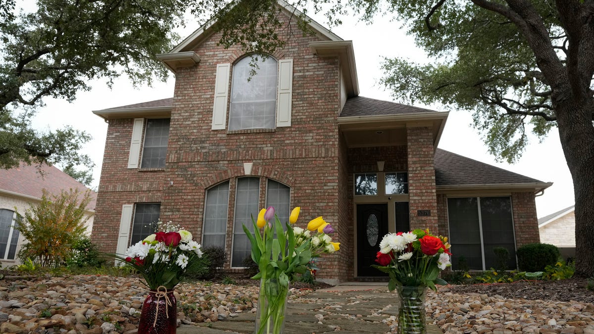 Featured image for "Texas Shooting Spree: Suspect's Escape Attempt and Soros Nonprofit's Donation Revealed"