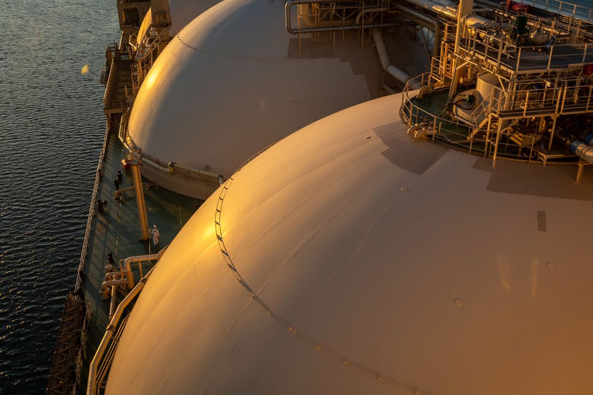 Featured image for EU-U.S. Energy Deal Faces Challenges Amid Market Fluctuations