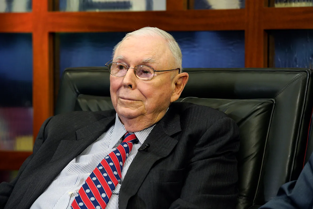 "Charlie Munger Donates $40 Million in Stock to California Museum"