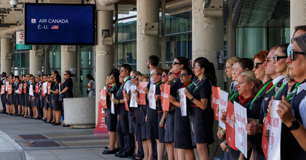 Air Canada Prepares to Cancel 500 Flights Amid Strike Threat