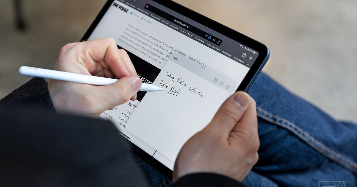 Featured image for "iPad Air 5 Hits All-Time Low Price, Save Big Today!"