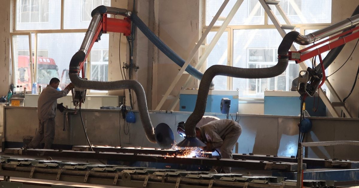 Featured image for China's Industrial Profits Show Mixed Growth Amid Lingering Deflation