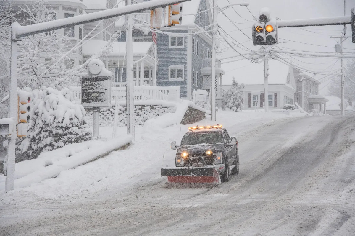 "Winter Storm Alert: Extreme Weather Threatens U.S. - What You Need to Know"