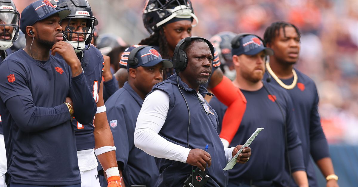 "Bears' Defensive Coordinator Resigns Amidst Crisis, Former Star Takes on FBI Role"