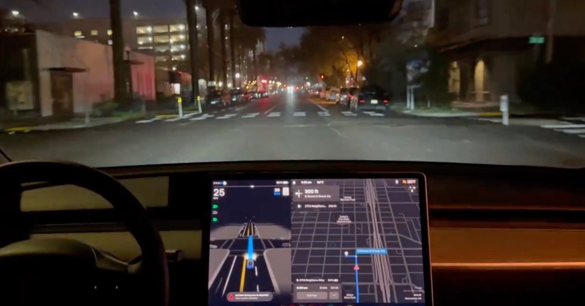 "Tesla Offers Free Trial of FSD to All US Customers"