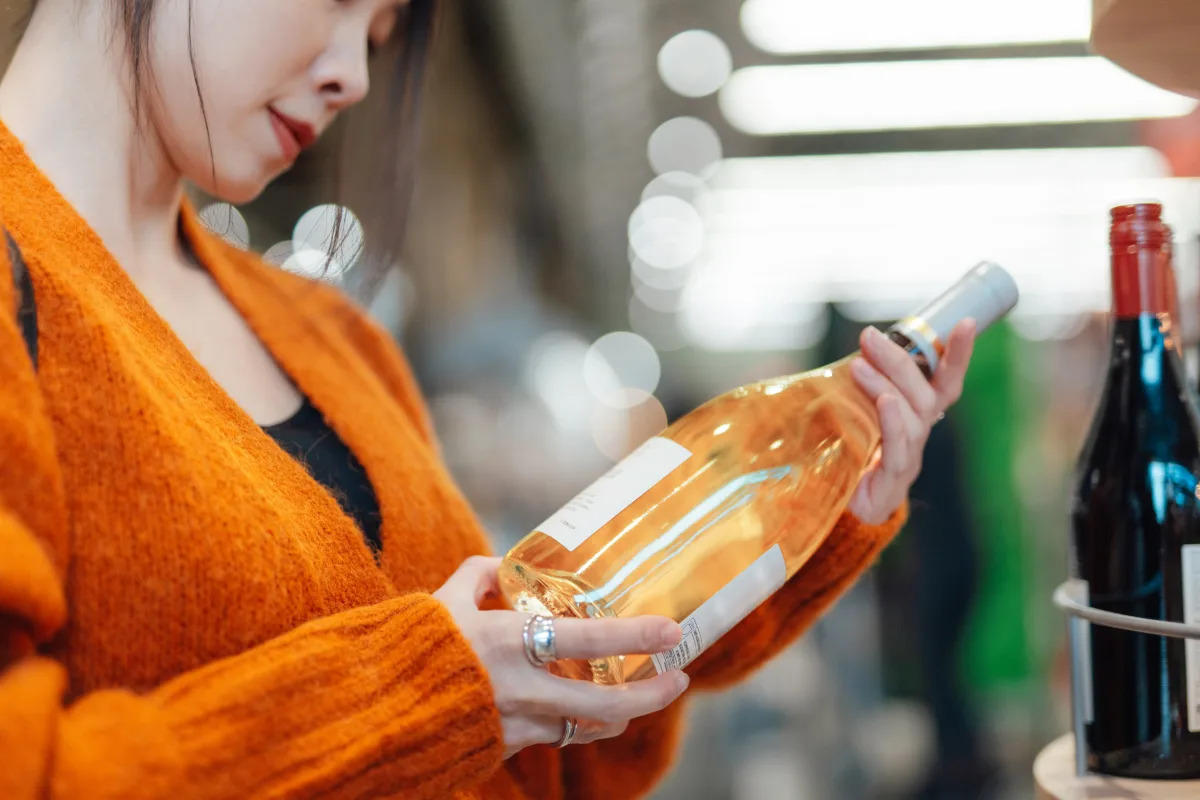 "6 Expert-Approved Tips for Reducing Alcohol Consumption"
