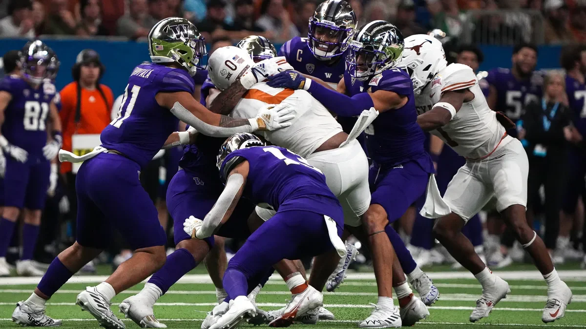 Featured image for "Expert Predictions for Texas vs. Washington in Sugar Bowl College Playoff Showdown"