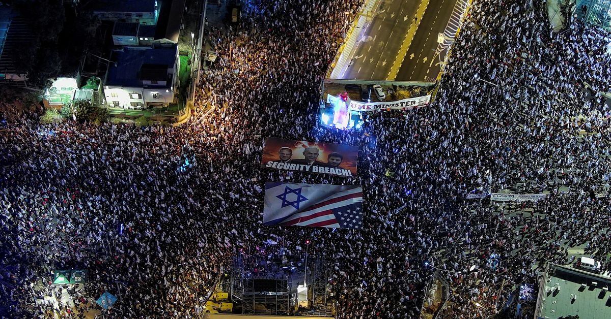 Leaked documents reveal Mossad's involvement in Israeli protests and judiciary overhaul.