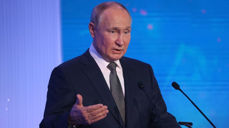 "Putin Prefers Biden Over Trump, Calling It a 'Great Compliment' and Mocking Tucker Carlson's Questions"