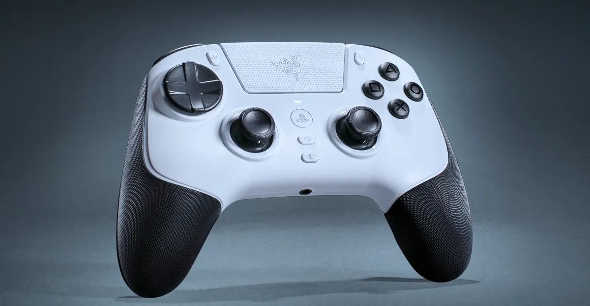Featured image for Razer Unveils DualSense Edge-Style PS5 Controller and Esports Collaborations