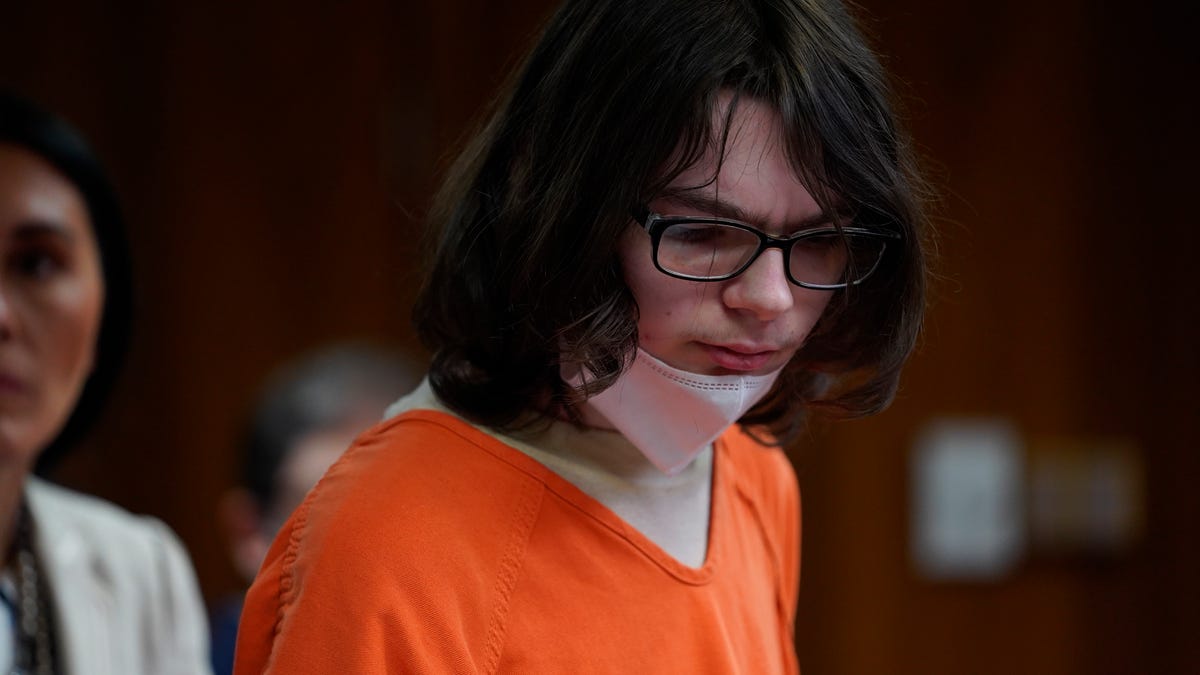 Disturbing Behavior Displayed by Michigan School Shooter in Jail