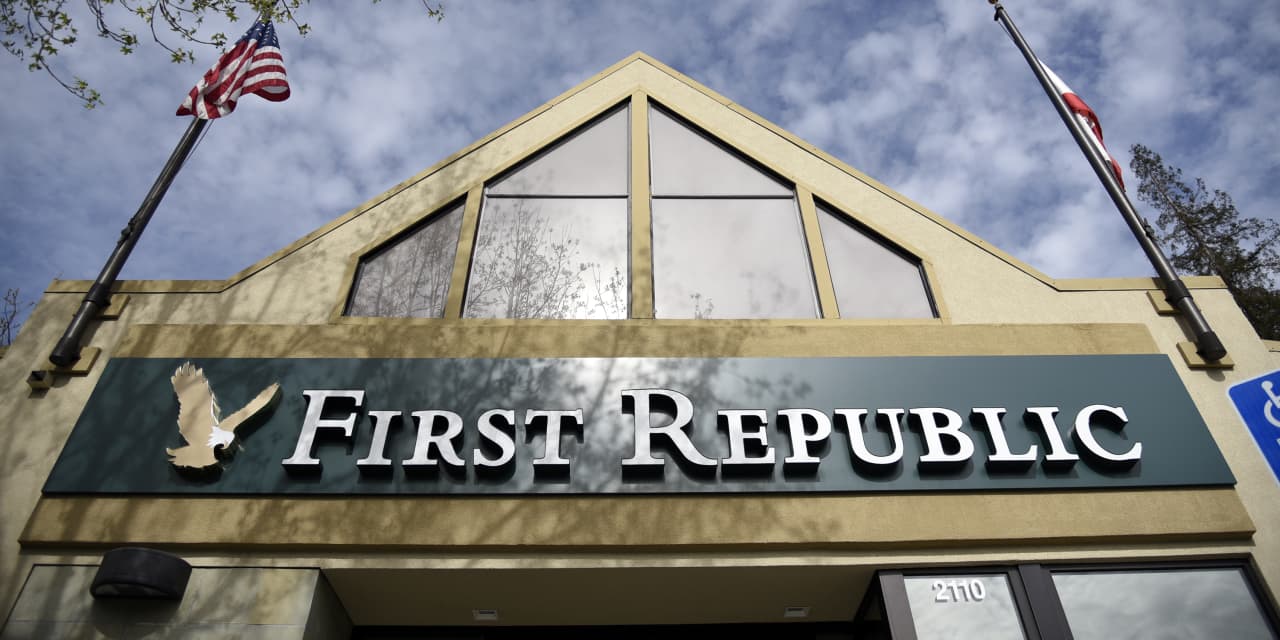 Banking Turmoil Continues Despite $30 Billion Rescue Package