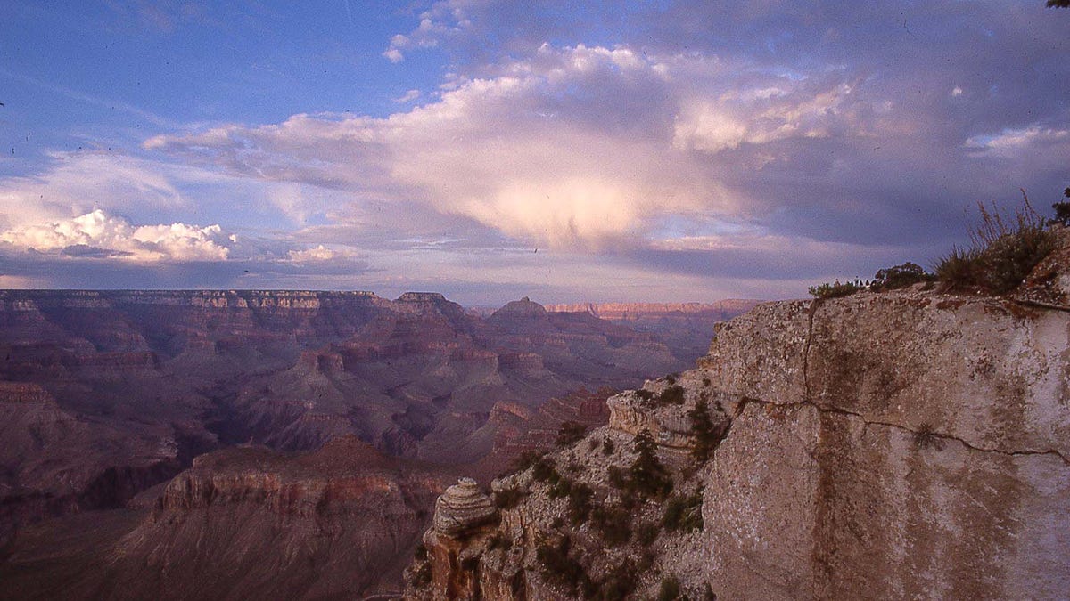 Fatal Heat: Hiker's Tragic Death in Grand Canyon
