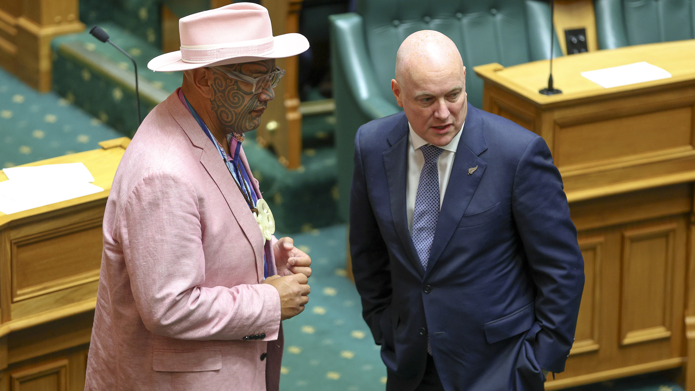 Featured image for "New Zealand Considers Revising Anti-Smoking Laws and Establishing Māori Health Authority"