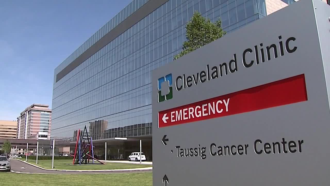 Featured image for Cleveland Clinic Implements Mask Mandate for Visitors Amid Rising RSV, Flu, and COVID-19 Cases