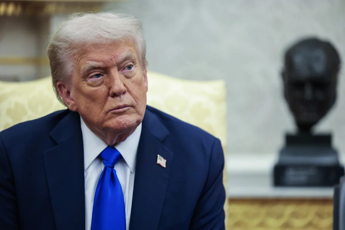 Featured image for Trump to Undergo Routine Medical Checkup at Walter Reed Amid Ongoing Health Questions