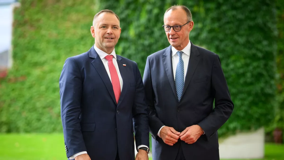 Featured image for Polish President Seeks WWII Reparations Amid Diplomatic Tensions