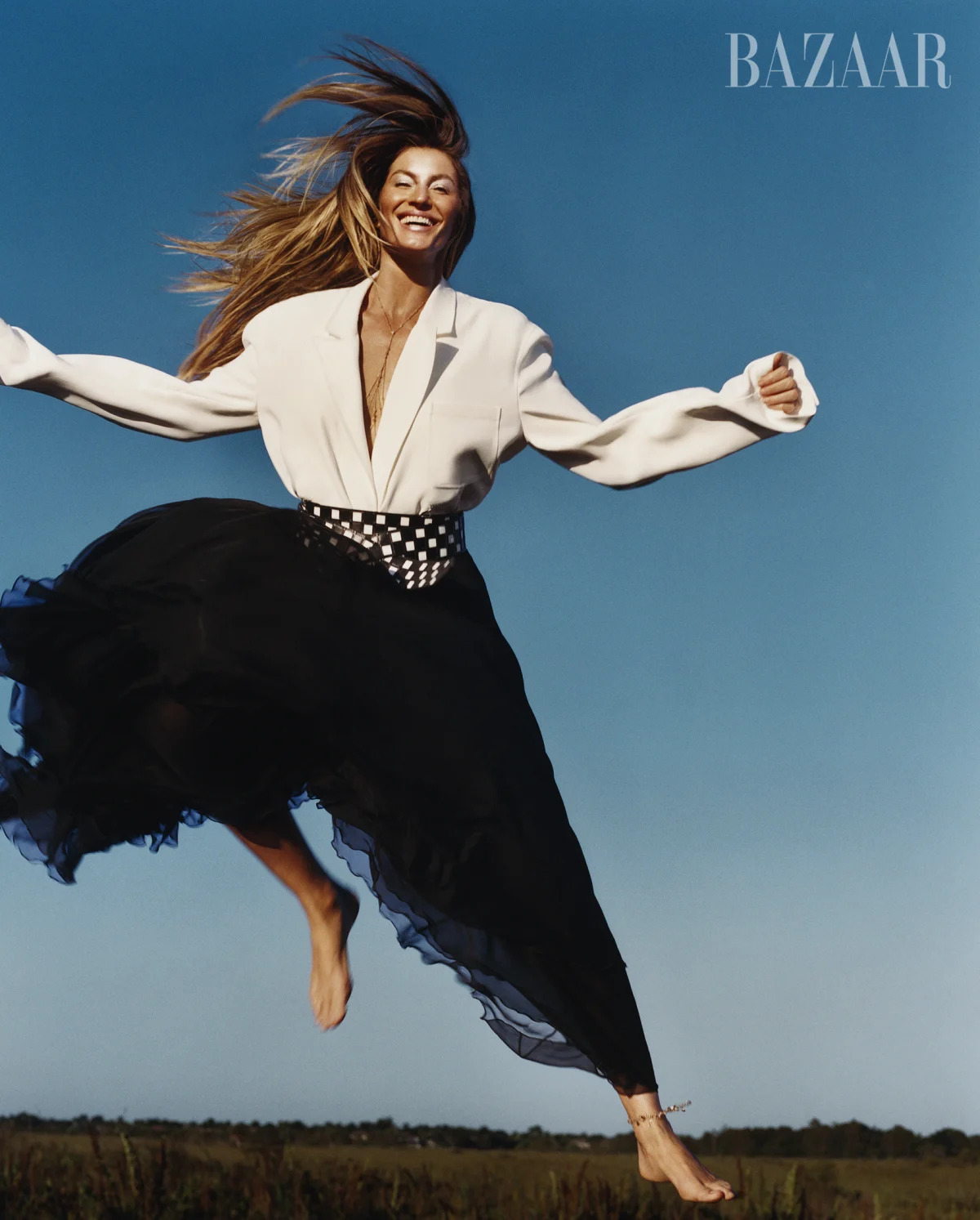 Featured image for "Gisele Bündchen's Lifestyle Changes and Stunning Magazine Cover"