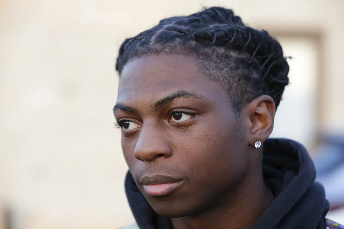 Texas Officials Face Lawsuit Over Black Student's Hairstyle Suspension