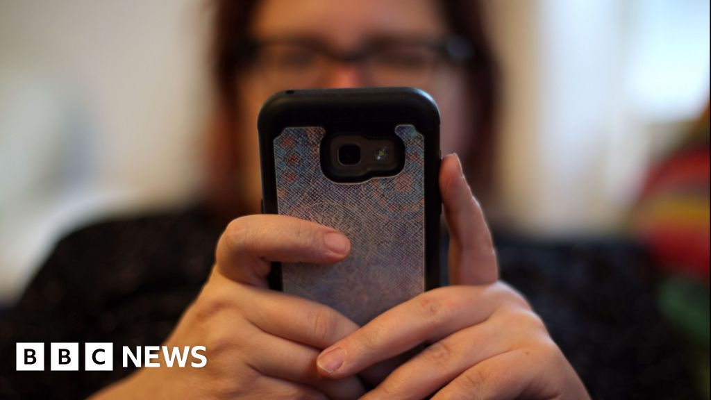 Featured image for UK to Make Digital ID Cards Mandatory Amid Privacy Concerns