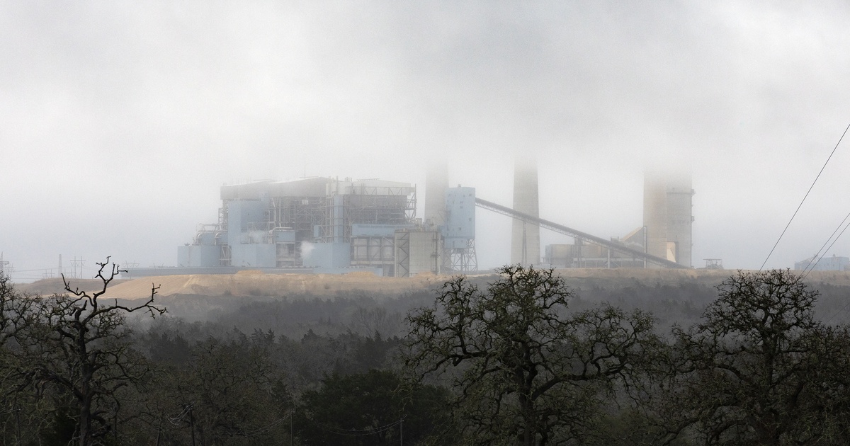 Austin's Battle to Close Coal Power Plant and Go Green