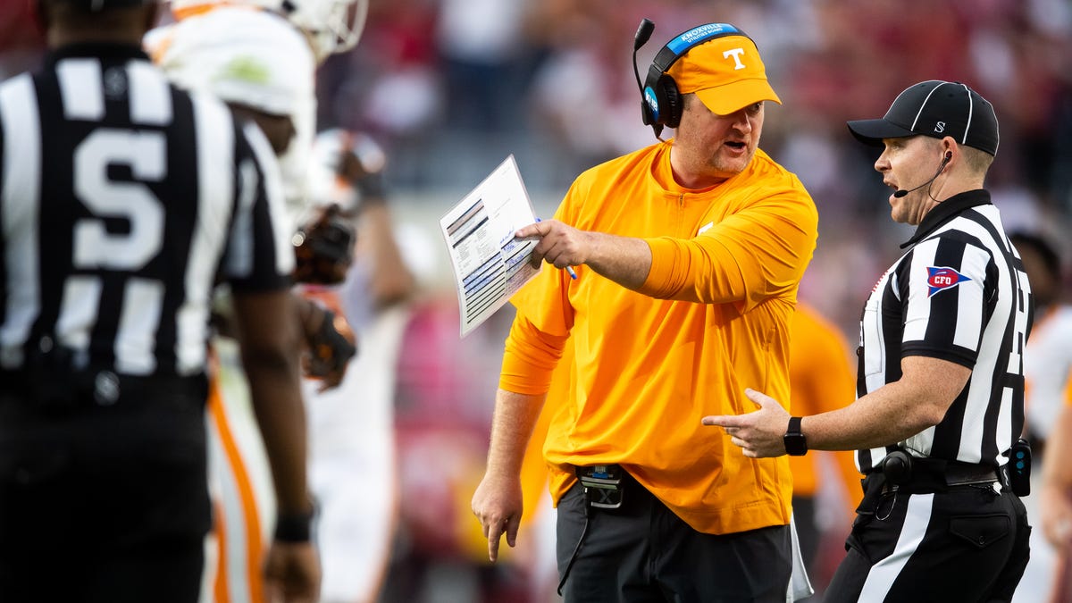 Silent Response: Heupel's Reaction to Controversial Tennessee-Alabama Officiating