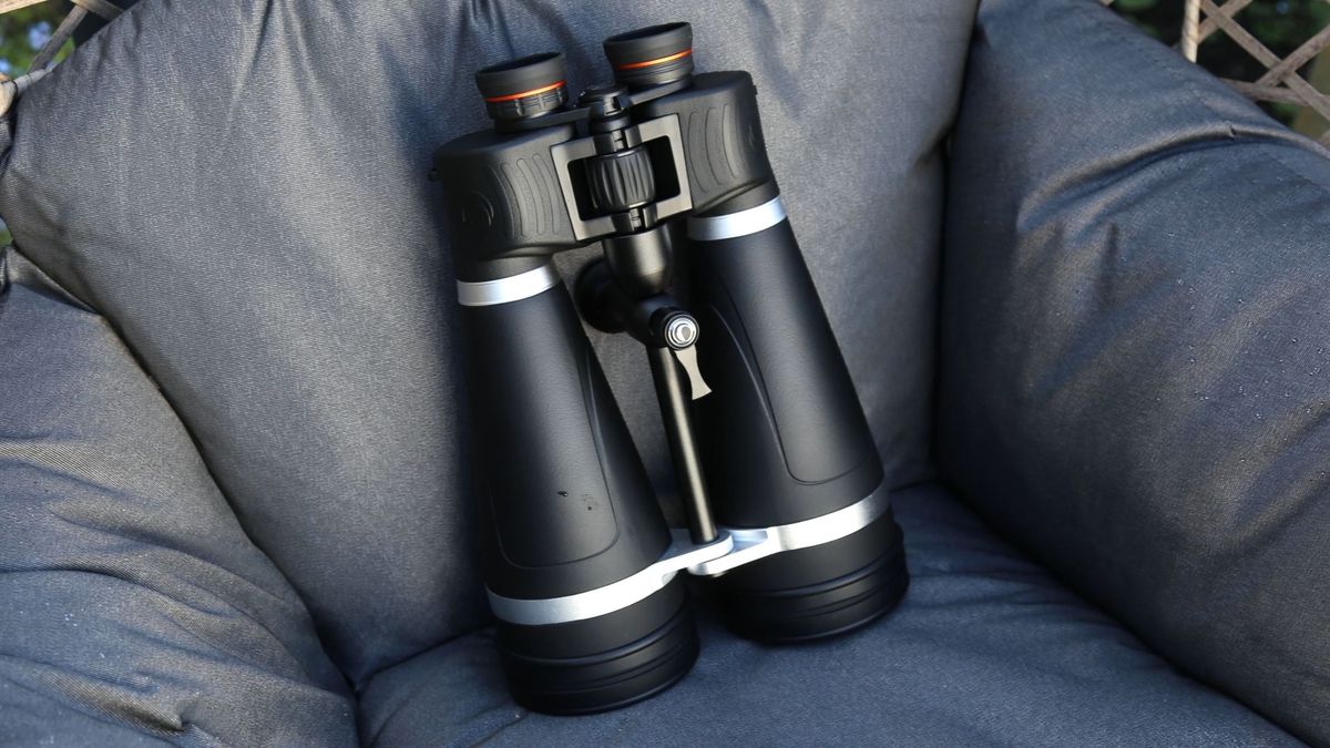 "Expert Review: Celestron SkyMaster Pro 20x80 Binoculars"