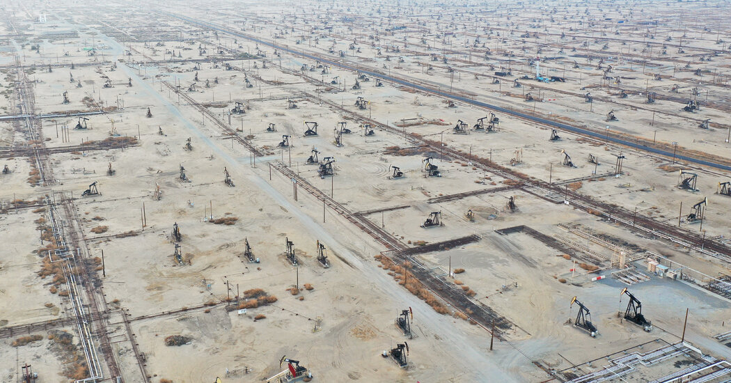 Featured image for Environmental Group Sues California Oil Giants and State Commission Over Deceptive Oil Drilling Plans