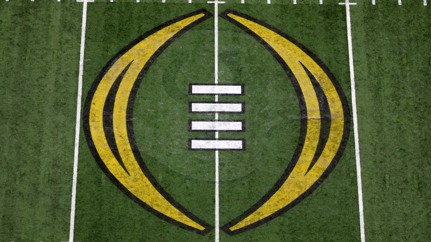 Featured image for "Proposed 'Super League' Could Revolutionize College Football with NFL-Style Features"