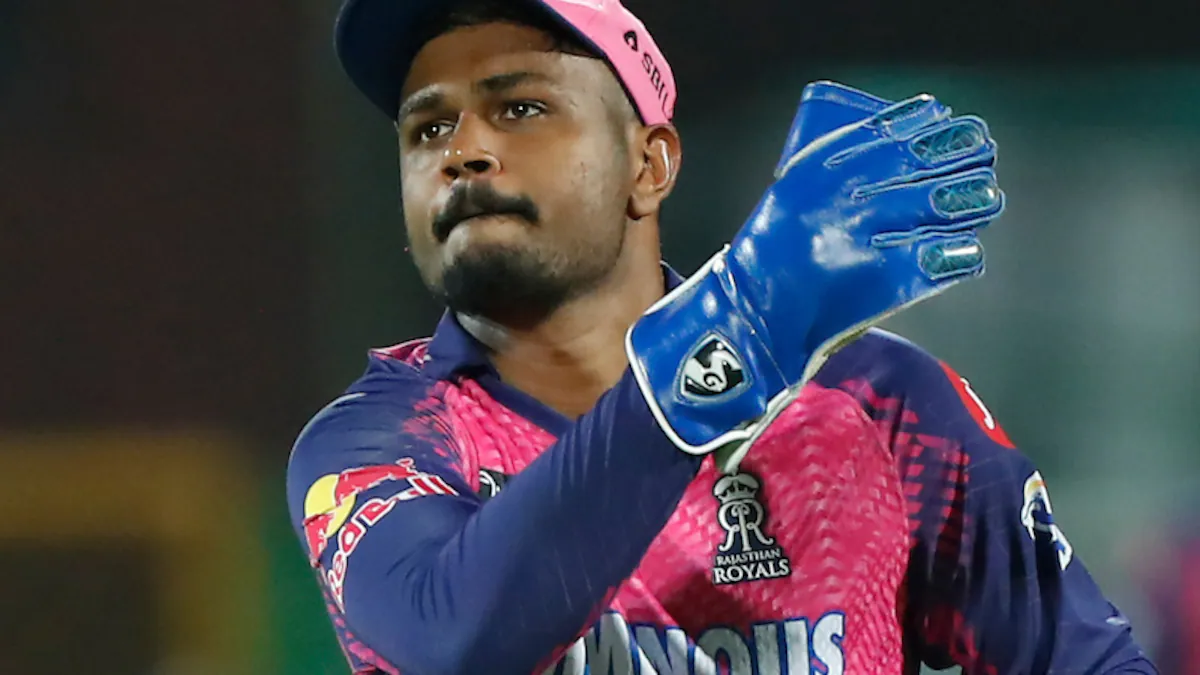Featured image for Sanju Samson's Controversial Comments and Bizarre Replies in IPL 2023.