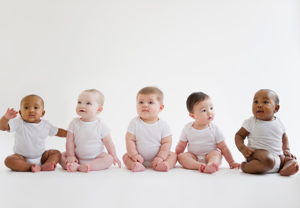"2022's Most Popular Baby Names Unveiled by Social Security Administration"