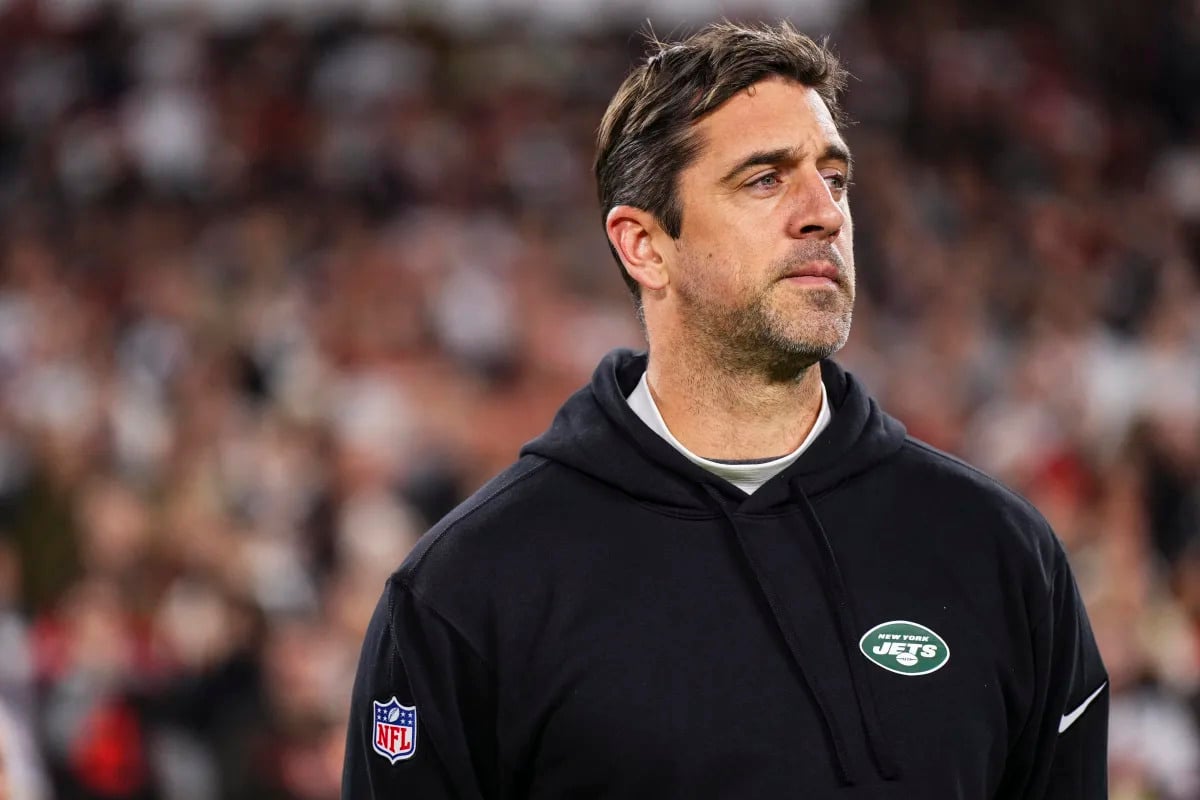 Featured image for "RFK Jr.'s VP Shortlist Drama: Aaron Rodgers Out, Jimmy Kimmel Reacts"