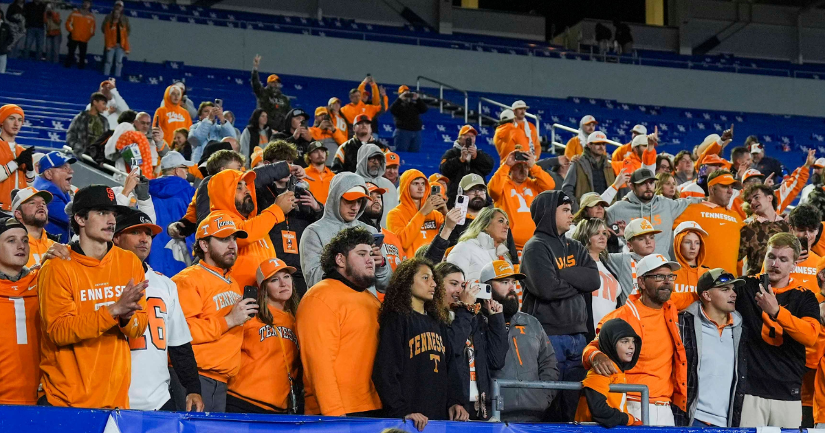 Featured image for Kentucky Football Faces Tough Loss Against Tennessee Amid SEC Struggles