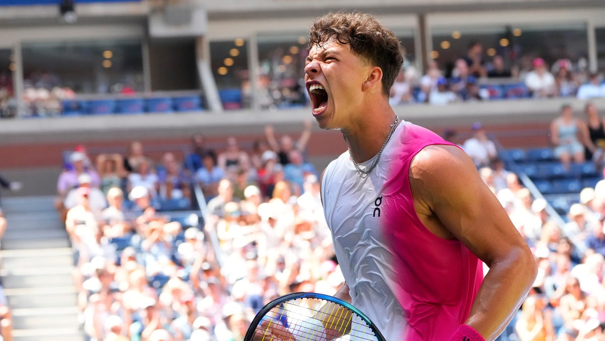 Featured image for "Ben Shelton's Tennis Journey Soars to US Open Quarterfinals"