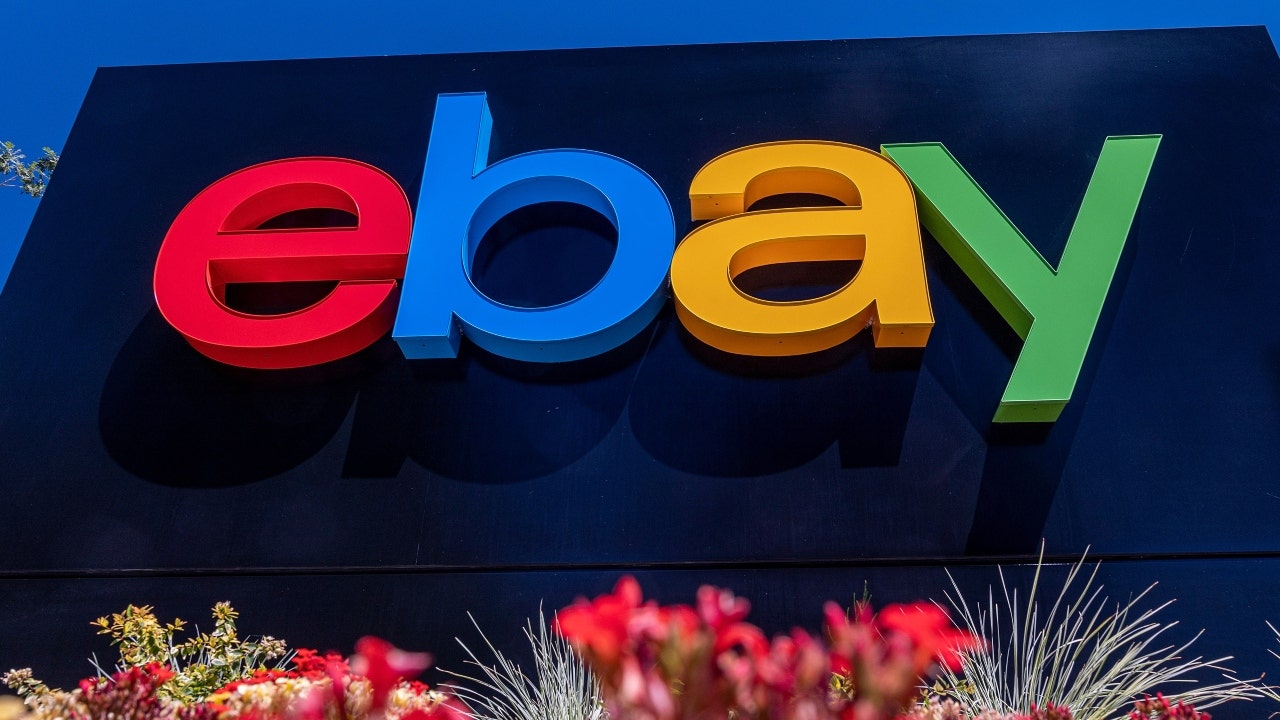 Featured image for eBay to Cut 1,000 Jobs, Shrinking Workforce by 9%