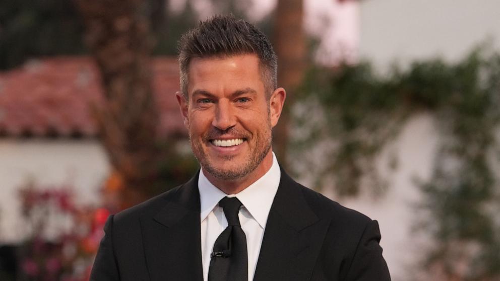 Featured image for 'Bachelor' Host Jesse Palmer and Wife Emely Welcome Baby Girl Ella Reine