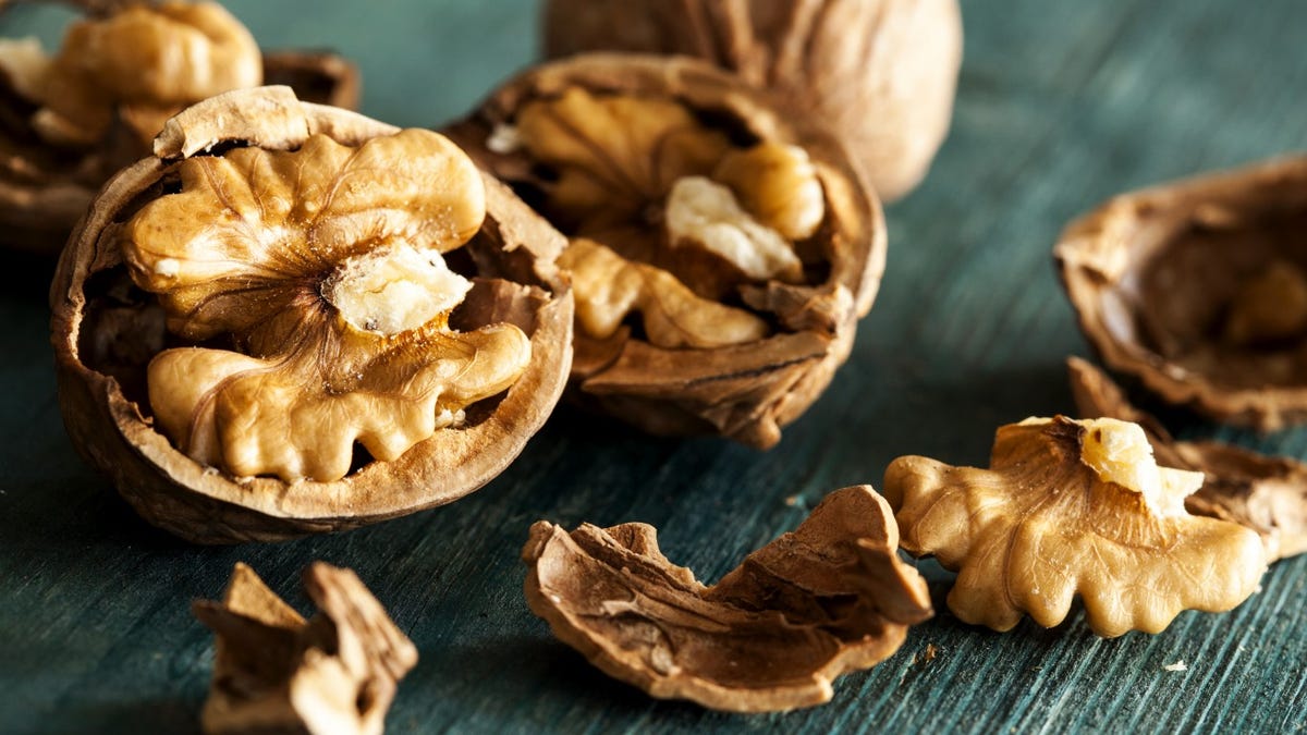 "Top Nutritional Picks: The Healthiest Nuts to Add to Your Diet"