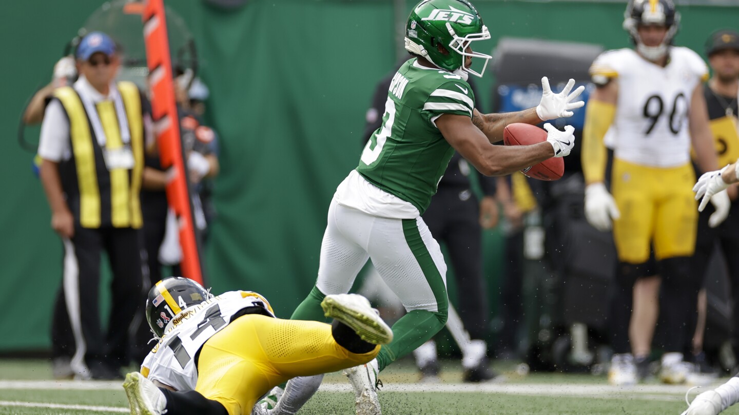 Jets release Xavier Gipson after costly Week 1 fumble