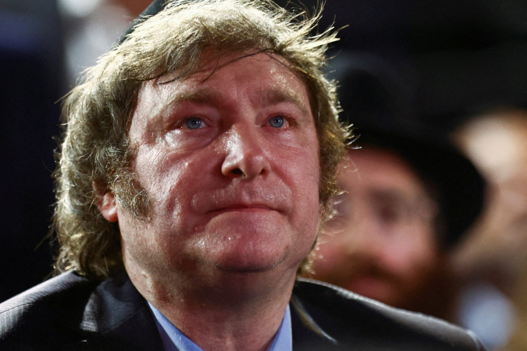 Featured image for Argentina's New President Implements Shock Economic Measures, Devalues Currency, and Cuts Subsidies: A Bold Move for Economic Recovery